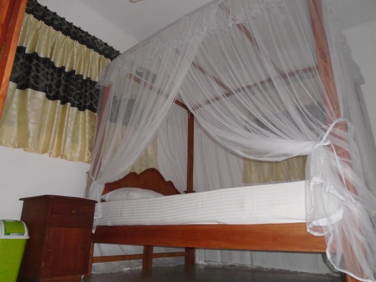 Ceylon Hostel-Galle Unawatuna Zewnętrze zdjęcie